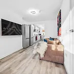 Cheap & Modern Private Double - Shared House By Altoluxo Short Lets & Serviced Bristol