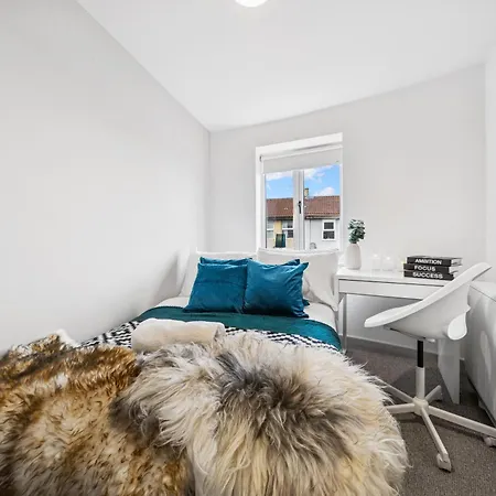 Lägenhet Cheap & Modern Private Double - Shared House By Altoluxo Short Lets & Serviced Bristol