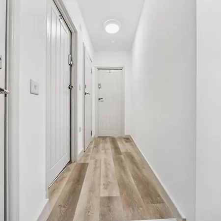 Cheap & Modern Private Double - Shared House By Altoluxo Short Lets & Serviced Appartamento Bristol