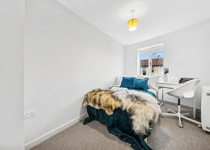 Lägenhet Cheap & Modern Private Double - Shared House By Altoluxo Short Lets & Serviced Bristol