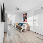 Apartamento Cheap & Modern Private Double - Shared House By Altoluxo Short Lets & Serviced
