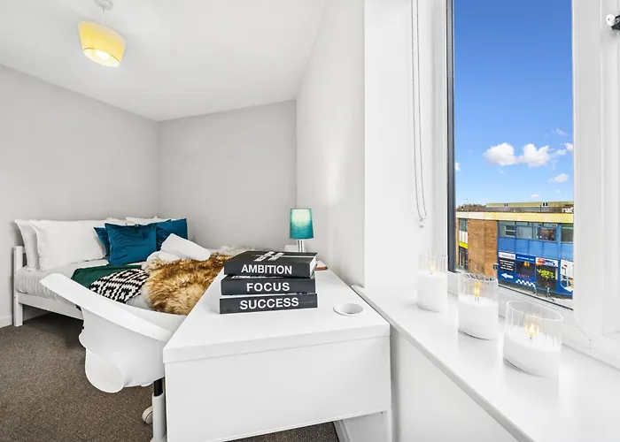 Cheap & Modern Private Double - Shared House By Altoluxo Short Lets & Serviced Daire Bristol