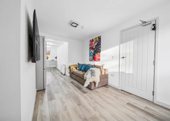 Daire Cheap & Modern Private Double - Shared House By Altoluxo Short Lets & Serviced